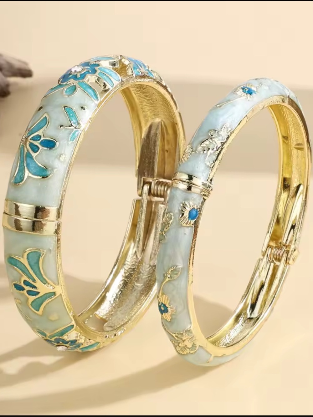 Romantic Gold Floral Enamel Bangle Bracelet Set